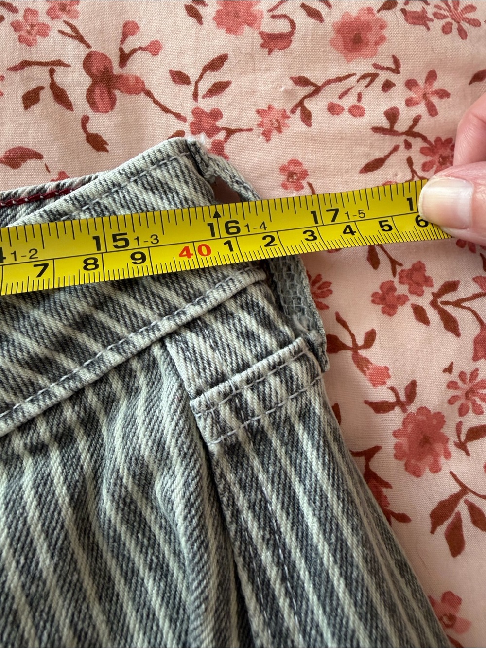 NWOT Urban Outfitters Jaya Ticking Stripe Low Rise Wide Leg Boyfriend Jeans 29 - Picture 11 of 15
